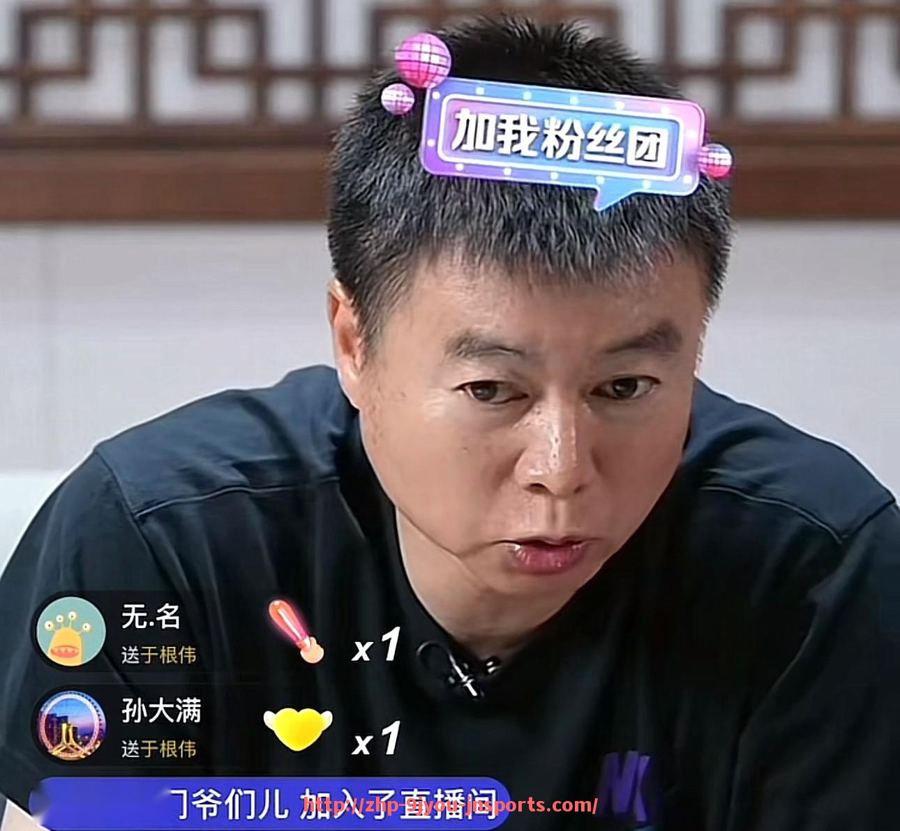 J9九游会登录入口-篮球比赛中快速传导球和掩护配合的训练方法及实战应用解析