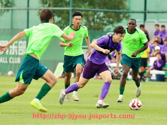 J9九游会登录入口-CBA和足球哪个更有钱？：篮球与足球行业的财富对比